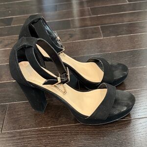 🔵 Black Suede Open Toe Block Heels Size 8.5